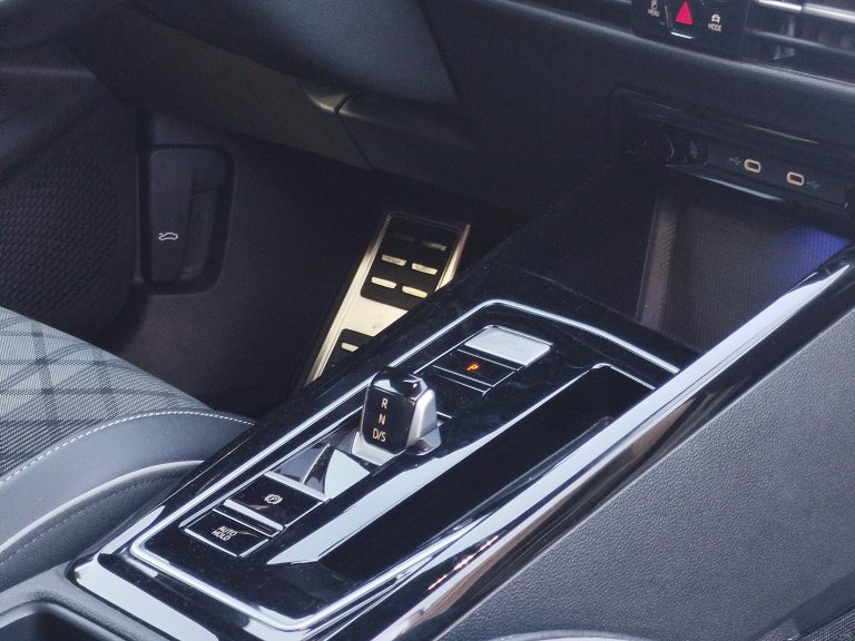 Volkswagen Golf VIII