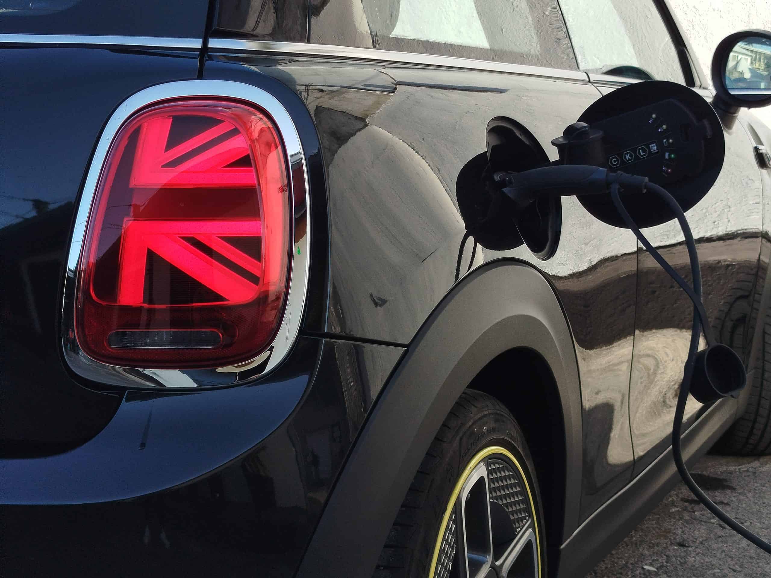 Diagnostic batterie voiture électrique La Réunion — prise de charge